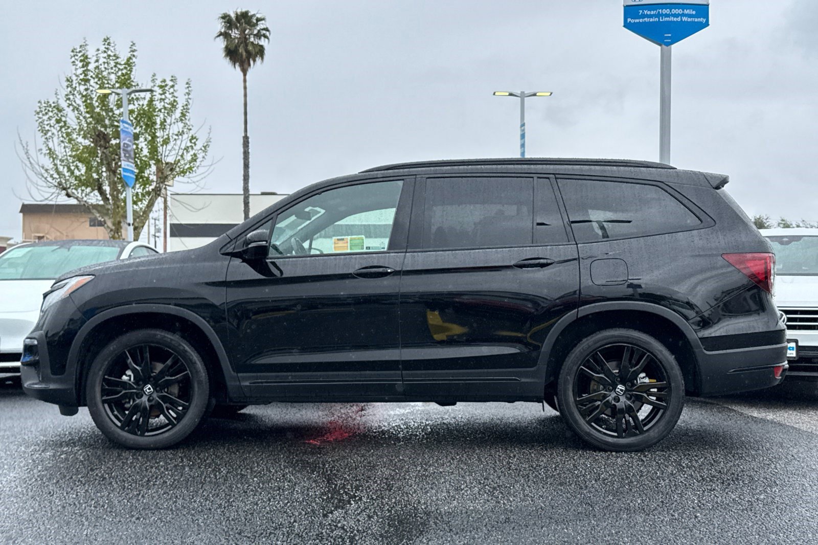 Used 2022 Honda Pilot Black Edition image 2