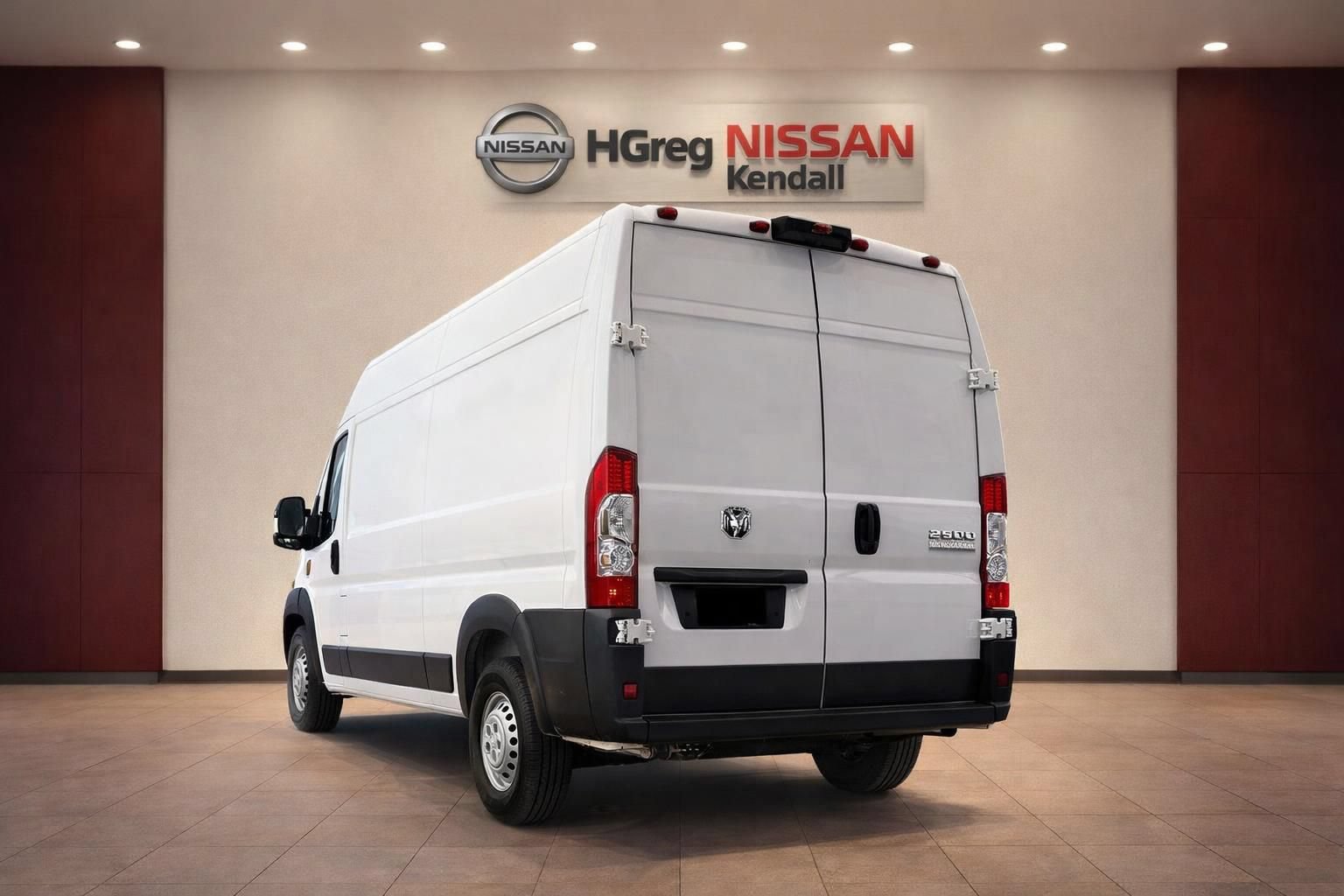 Used 2025 RAM ProMaster 2500 w/ Convenience Group FWD image 4