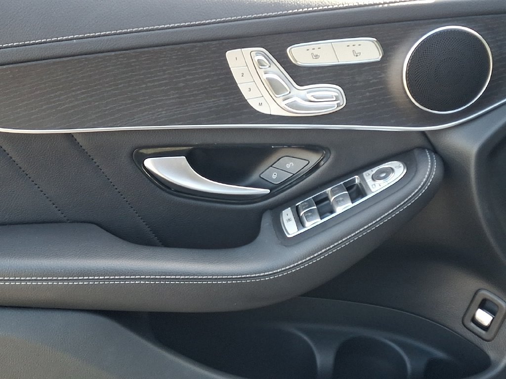 Used 2022 Mercedes-Benz GLC 43 AMG 4MATIC Coupe image 13