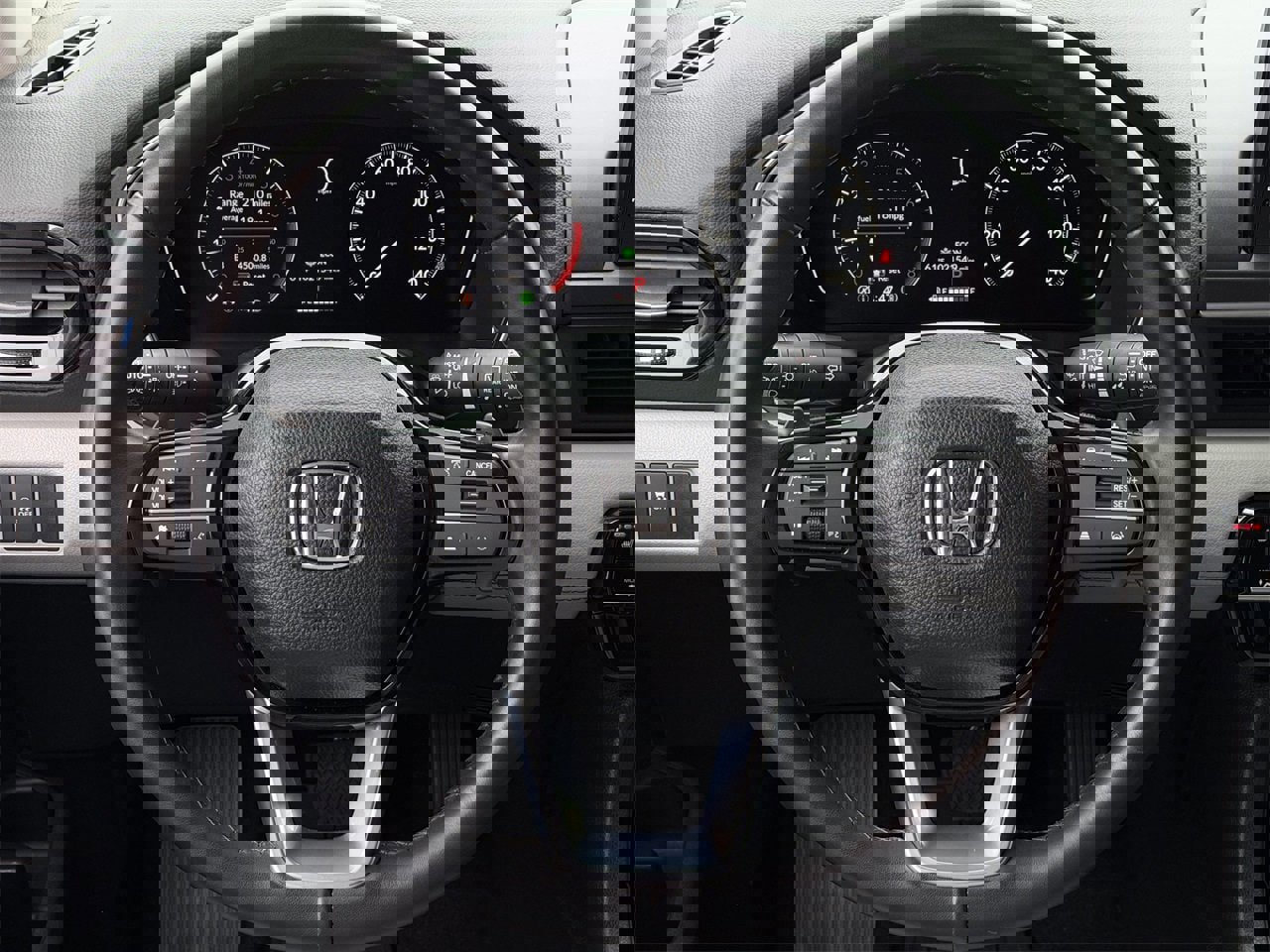 Used 2025 Honda Pilot EX-L image 12