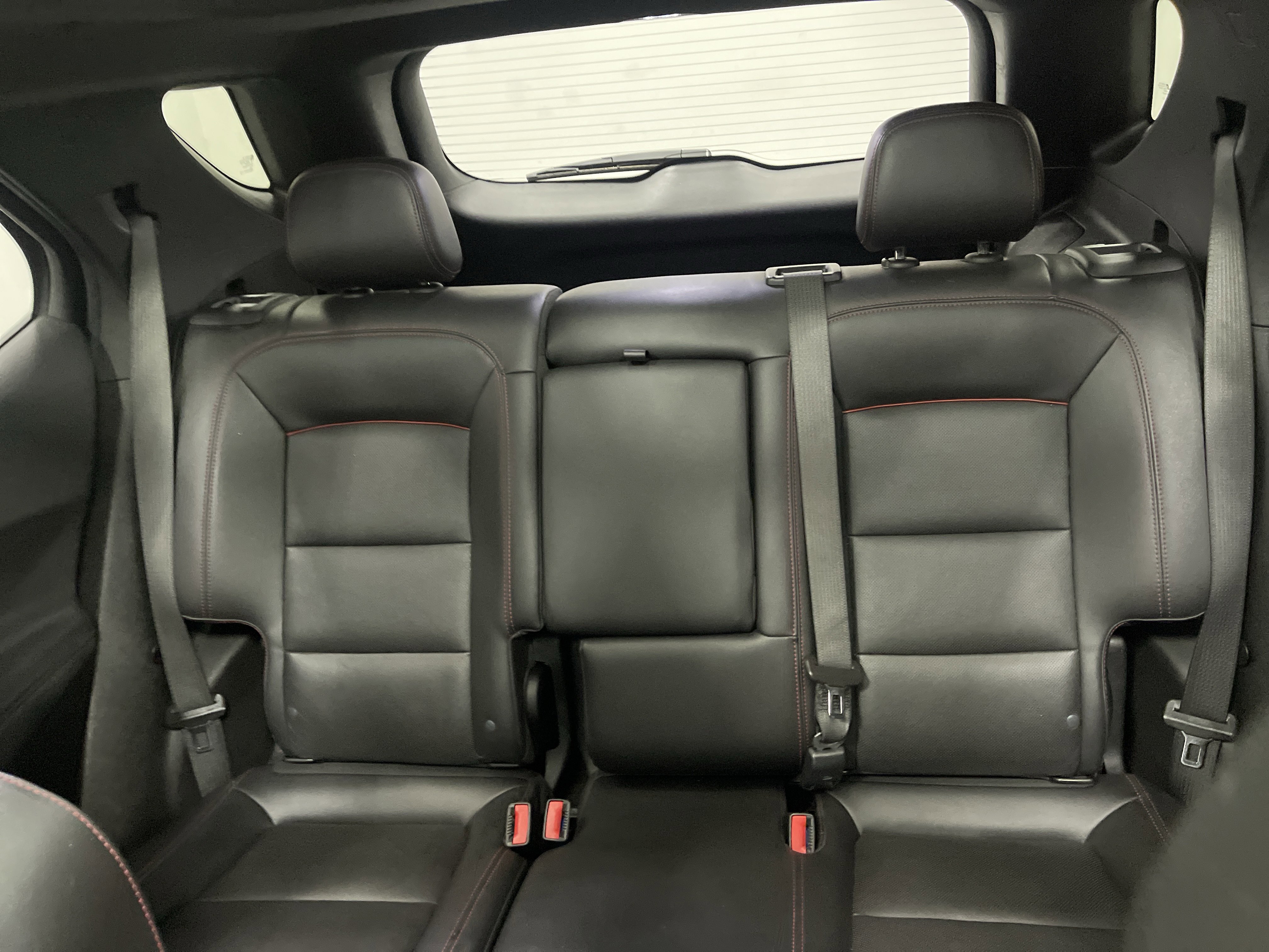 Used 2022 Chevrolet Equinox RS w/ RS Leather Package image 11