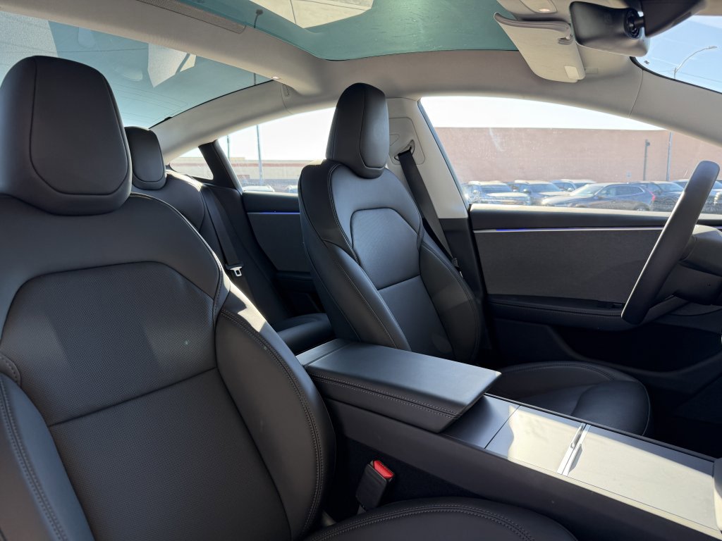 Used 2024 Tesla Model 3 image 44