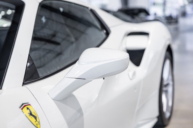 Used 2018 Ferrari 488 Spider RWD image 13