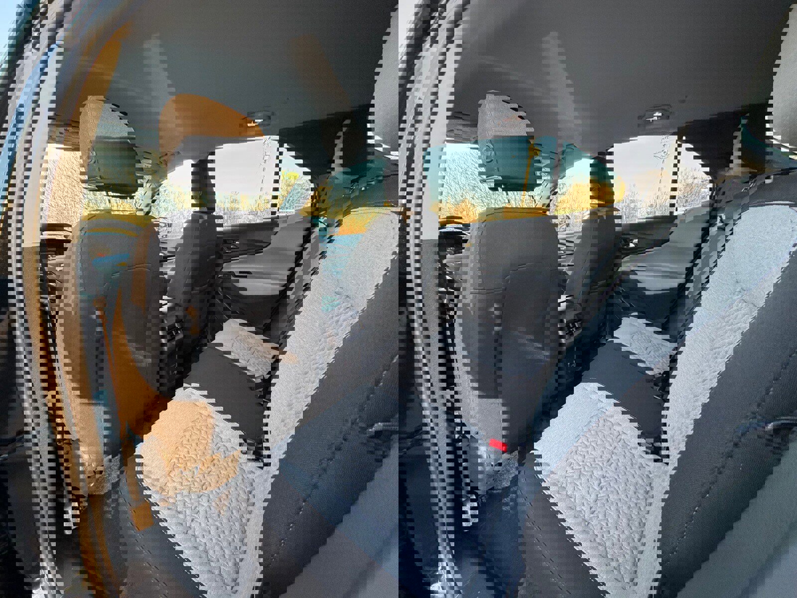 Used 2024 Chevrolet Equinox LS image 7