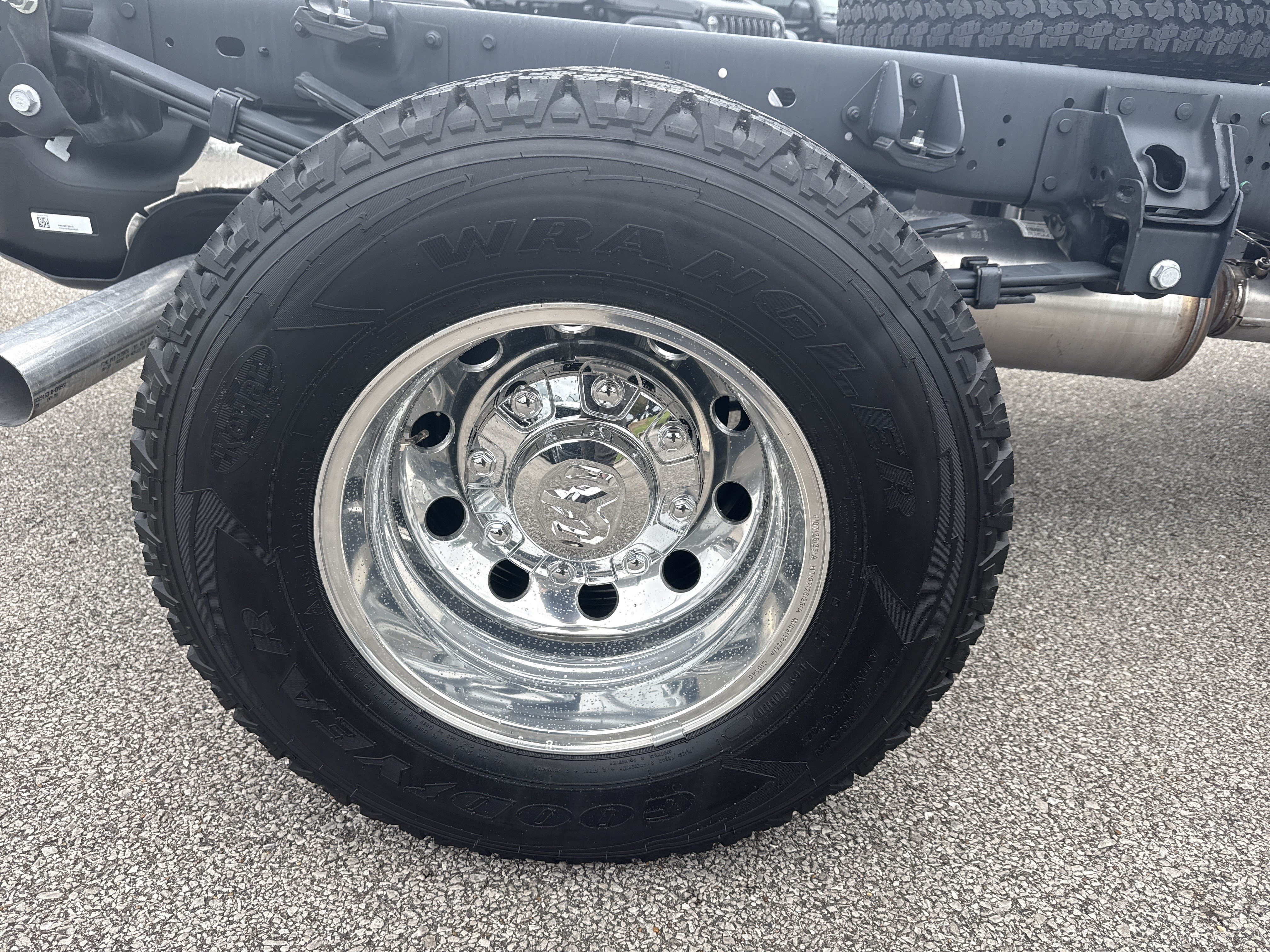 New 2026 RAM 3500 Big Horn w/ Laramie Trim Package AWD/4WD image 18