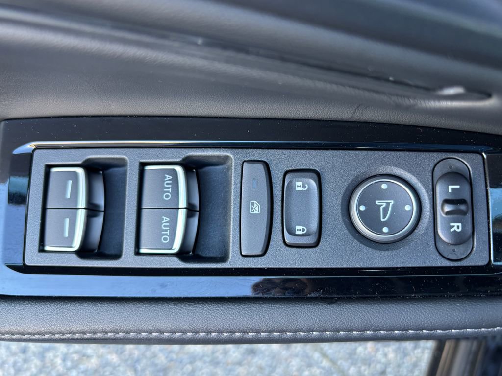 Used 2025 Honda Accord Touring image 28