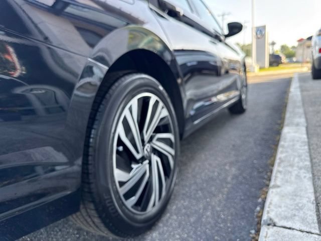 Certified 2020 Volkswagen Jetta SEL FWD image 23