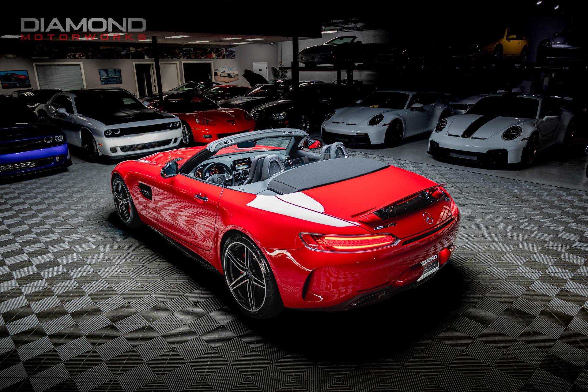 Used 2018 Mercedes-Benz AMG GT C image 4