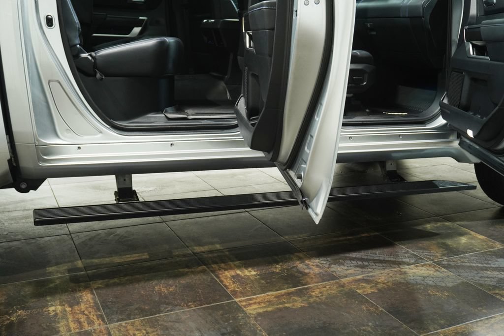 Used 2023 Toyota Tundra Platinum AWD/4WD image 12