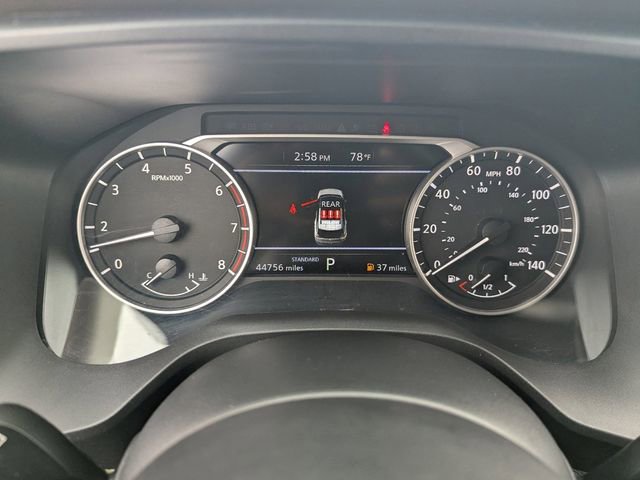 Used 2023 Nissan Rogue S image 32