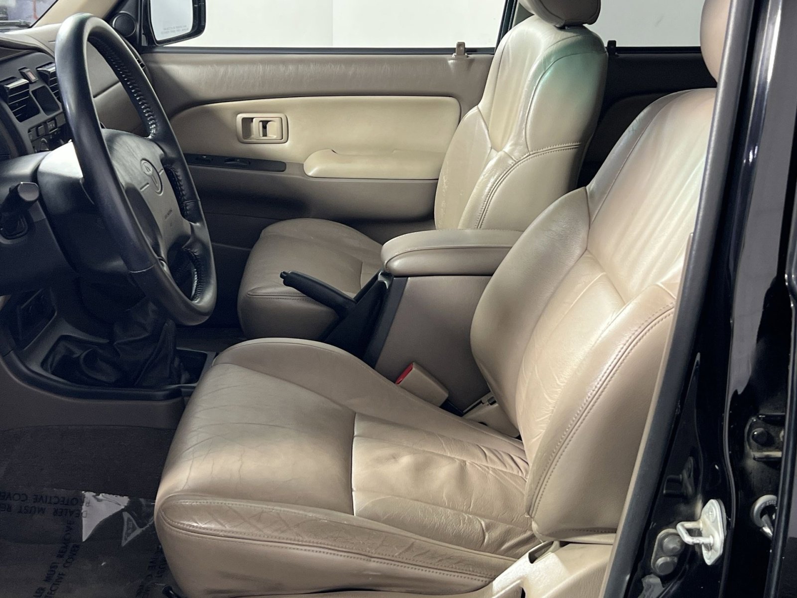 Used 1999 Toyota 4Runner SR5 AWD/4WD image 14