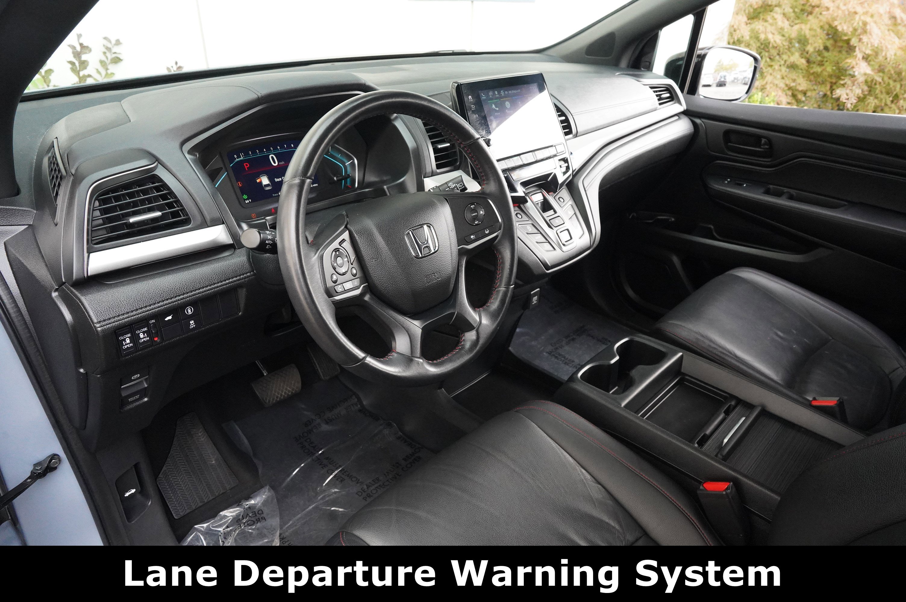 Used 2023 Honda Odyssey Sport image 4