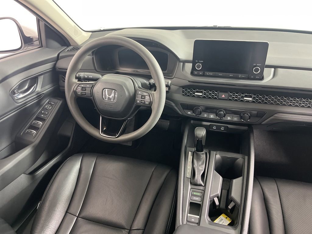Certified 2024 Honda Accord EX image 4