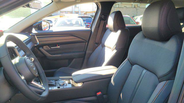 New 2026 MAZDA CX-50 AWD 2.5 Hybrid w/ Cargo Package image 17