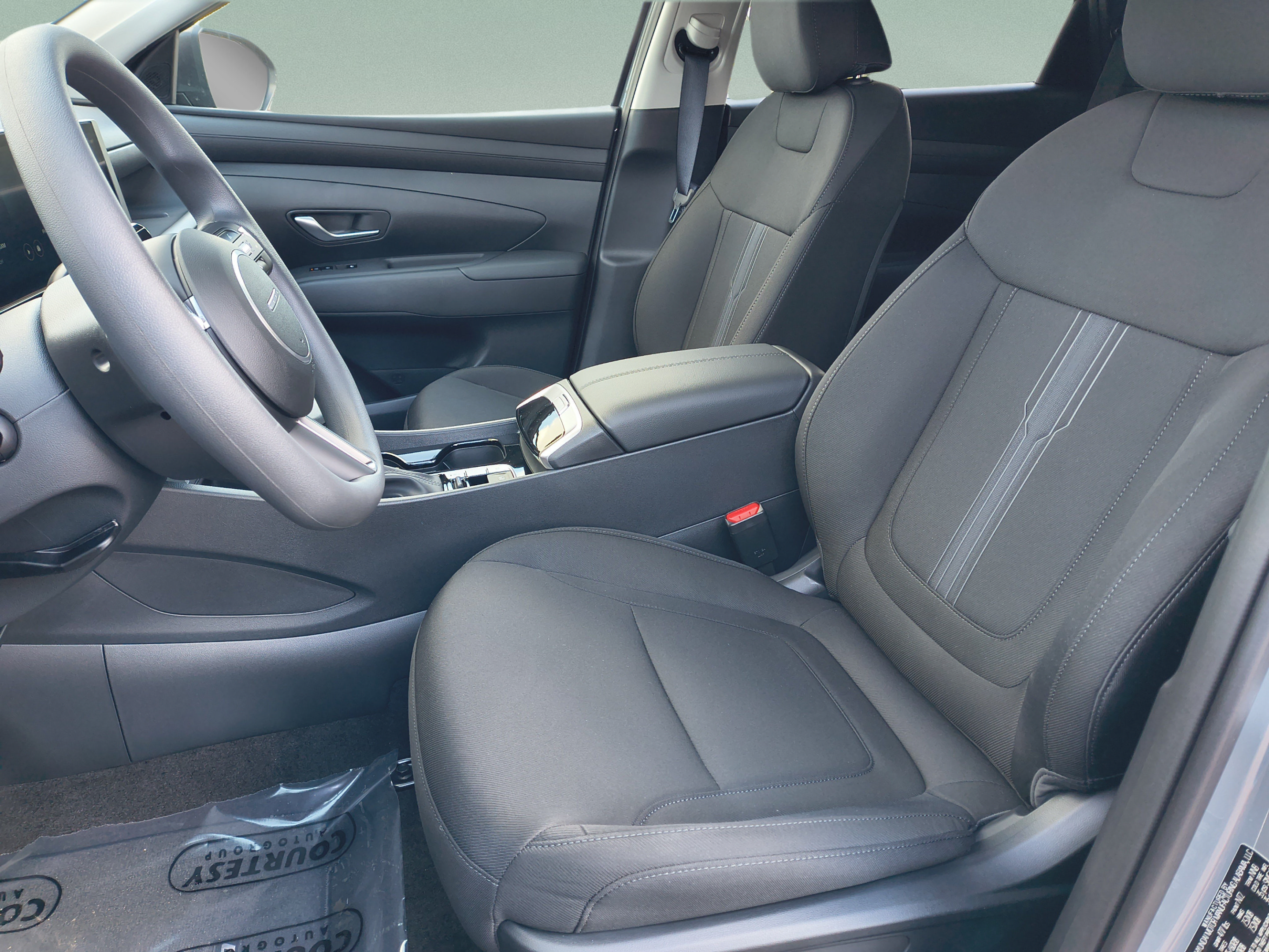 New 2026 Hyundai Tucson SEL FWD image 18