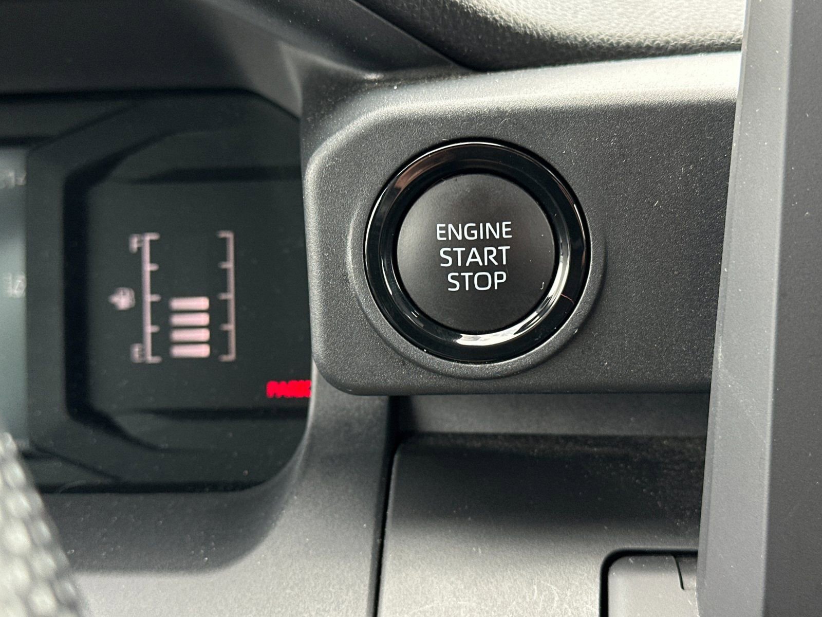 Used 2025 Toyota Tacoma SR w/ SR Upgrade Package image 19