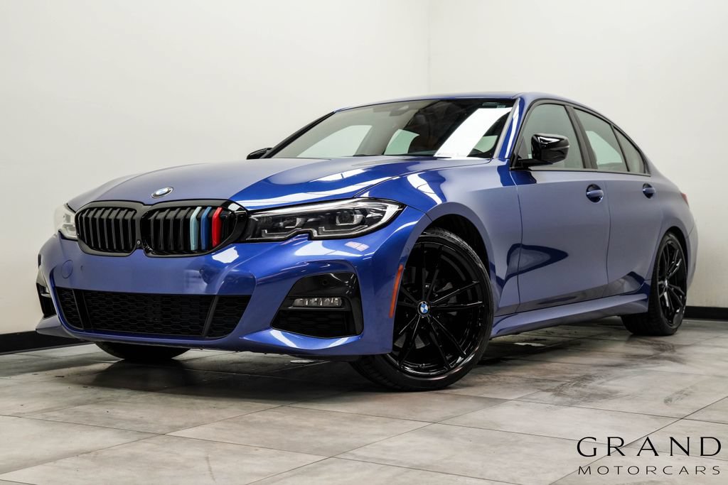 Used 2021 BMW 330i Sedan w/ M Sport Package RWD image 1