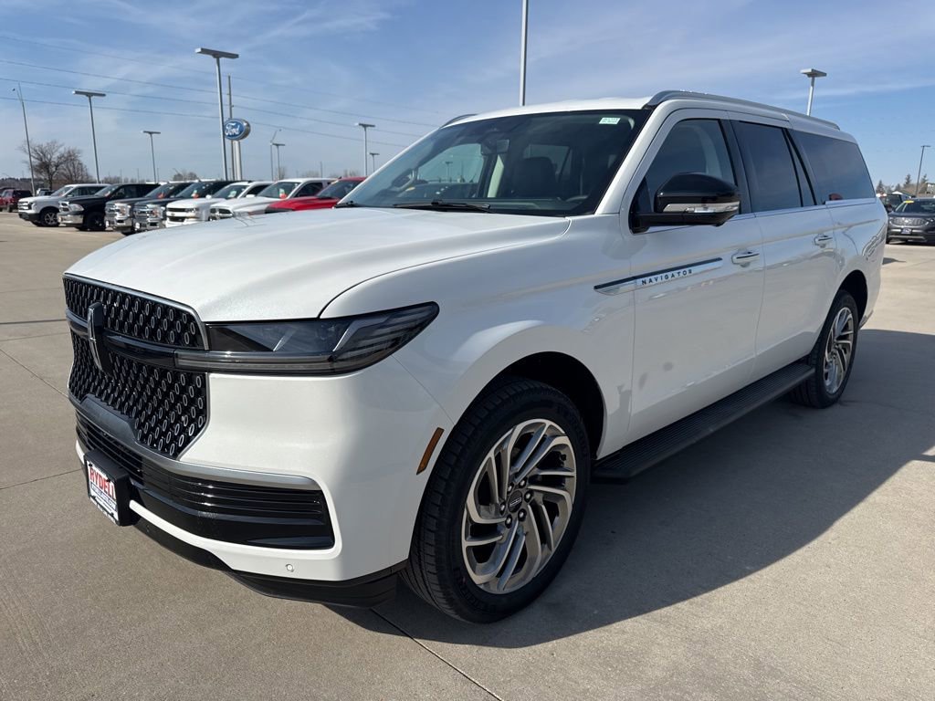 New 2026 Lincoln Navigator L Premier image 27