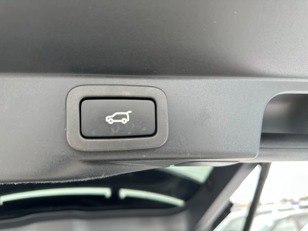 Used 2022 Land Rover Range Rover Sport HSE Silver Edition image 29