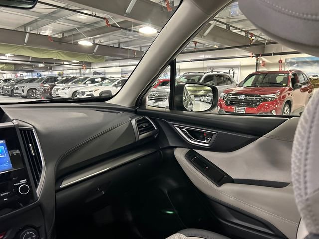 Used 2023 Subaru Forester Premium image 24