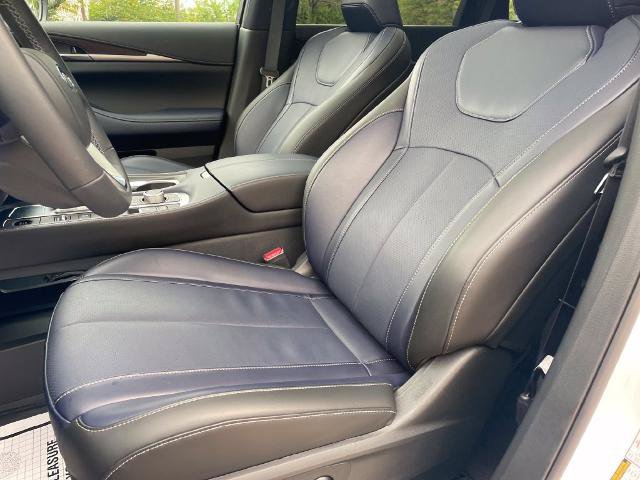 Certified 2026 INFINITI QX60 Sport w/ Dark Cargo Package AWD/4WD image 18