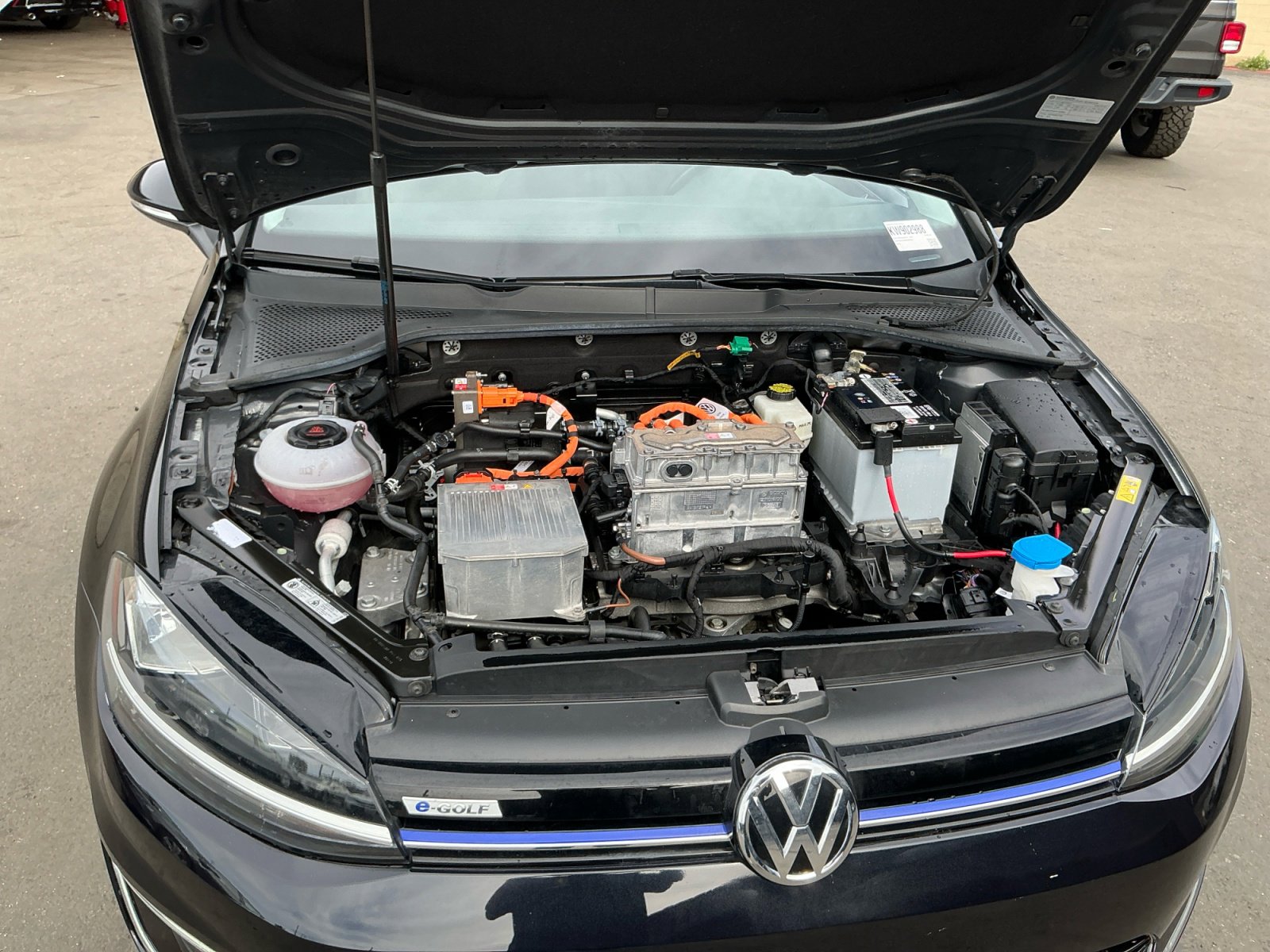 Used 2019 Volkswagen e-Golf SE w/ Driver Assistance Package image 22