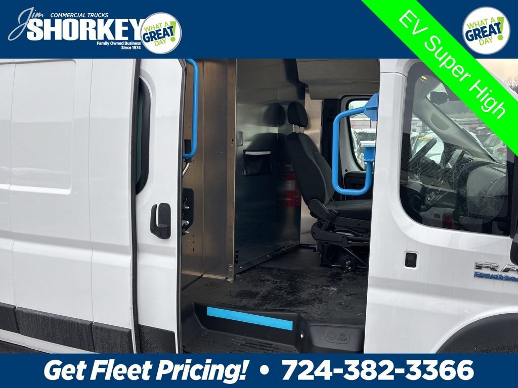 New 2024 RAM ProMaster 3500 w/ Delivery Van Package FWD image 4