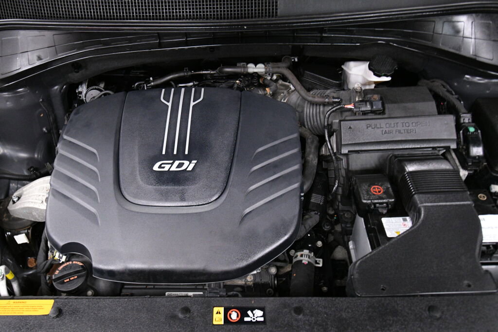 Used 2017 Kia Sorento SX image 38