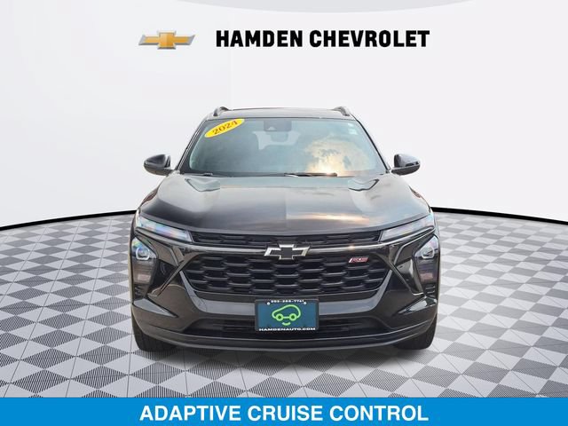 Used 2024 Chevrolet Trax RS w/ Sunroof Package FWD image 8