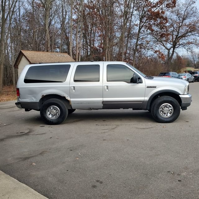 Used 2001 Ford Excursion XLT RWD image 7