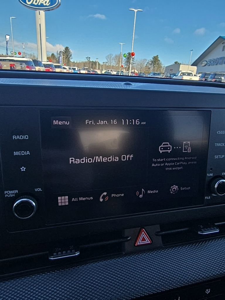 Used 2024 Kia Sportage LX image 18