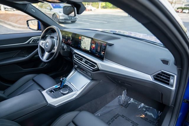 Used 2023 BMW i4 eDrive40 w/ M Sport Package image 25