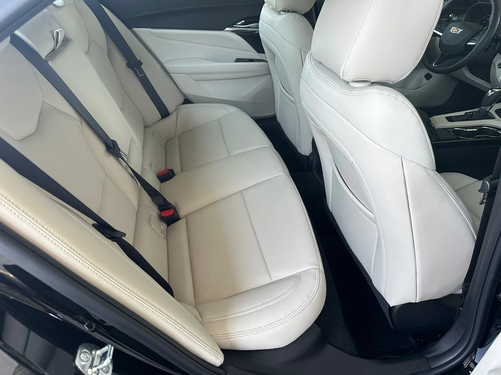 New 2026 Cadillac CT4 Luxury w/ Sun And Sound Package RWD image 30