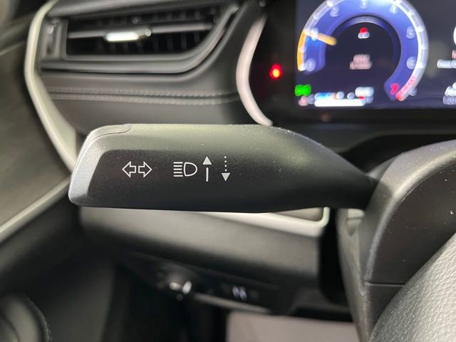 Used 2026 Jeep Grand Cherokee Altitude image 23