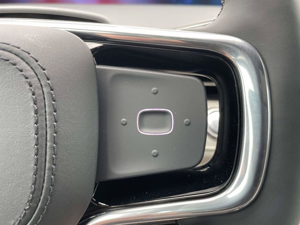 New 2026 Lincoln Nautilus Premier image 23