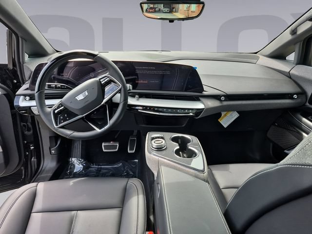 Used 2026 Cadillac Optiq Luxury 1 w/ LPO, Floor Liner Package RWD image 12