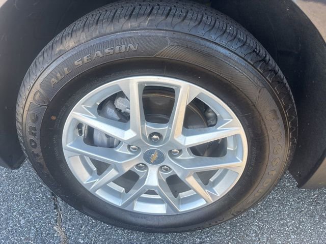 Used 2023 Chevrolet Equinox LT w/ LPO, Floor Liner Package image 25