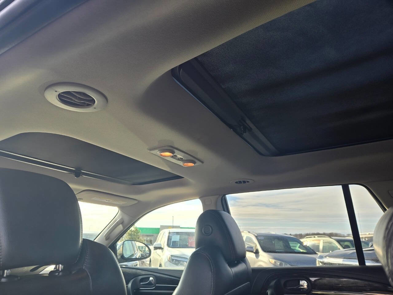 Used 2015 Buick Enclave Leather AWD/4WD image 16