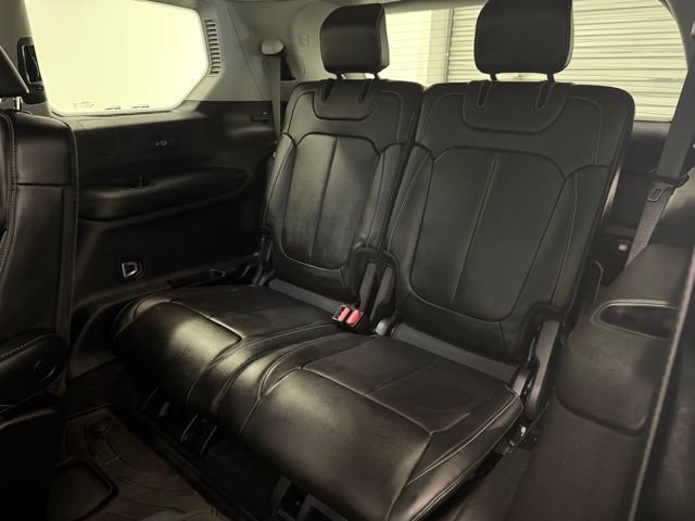 Used 2021 Jeep Grand Cherokee L Limited AWD/4WD image 14