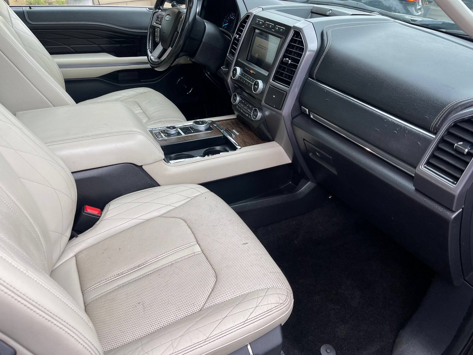 Used 2018 Ford Expedition Max Platinum AWD/4WD image 24