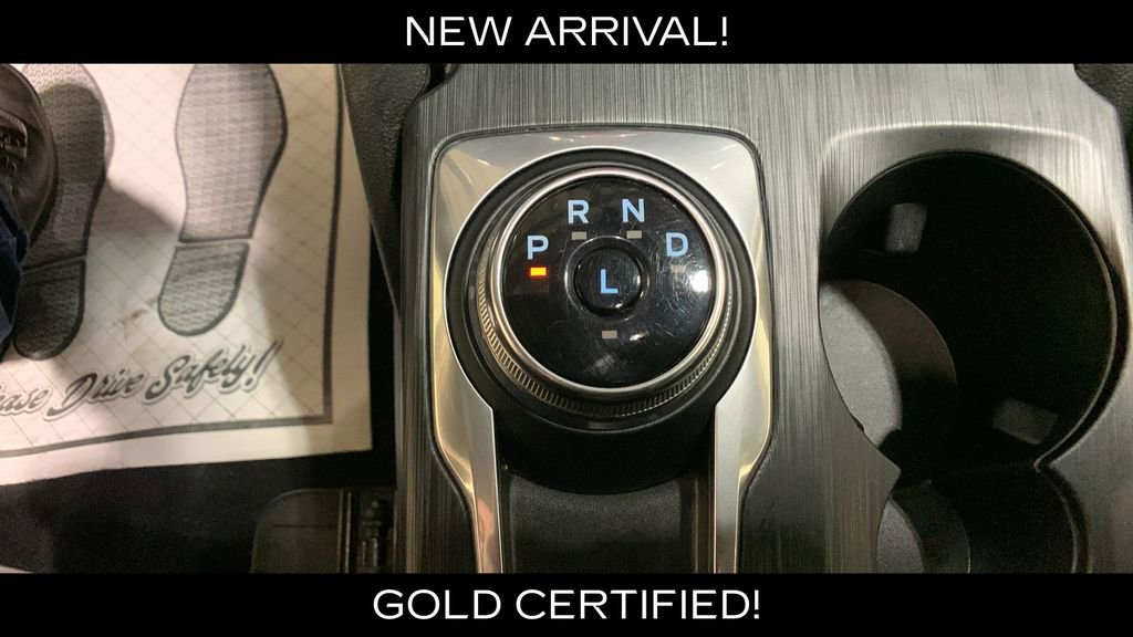 Certified 2023 Ford Escape ST-Line Select AWD/4WD image 39