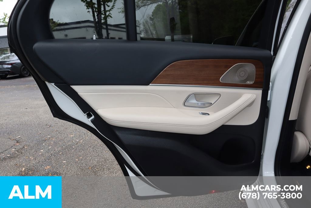 Used 2023 Mercedes-Benz GLE 450 4MATIC w/ AMG Line Exterior image 21