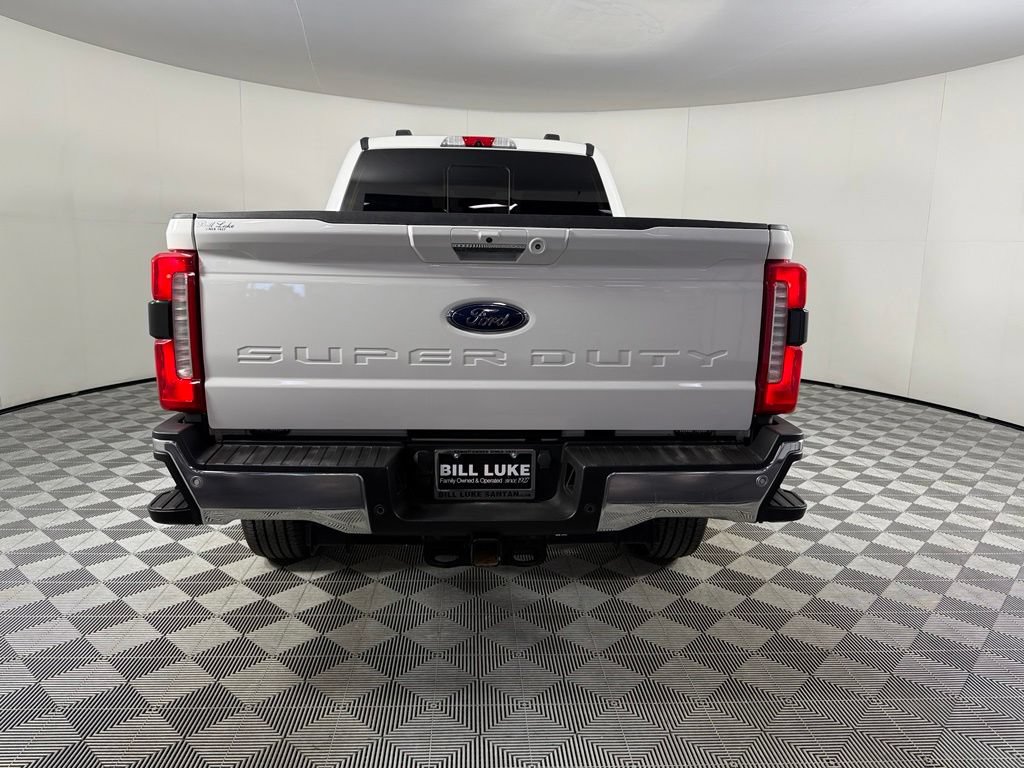 Used 2023 Ford F350 Lariat w/ Lariat Ultimate Package AWD/4WD image 9