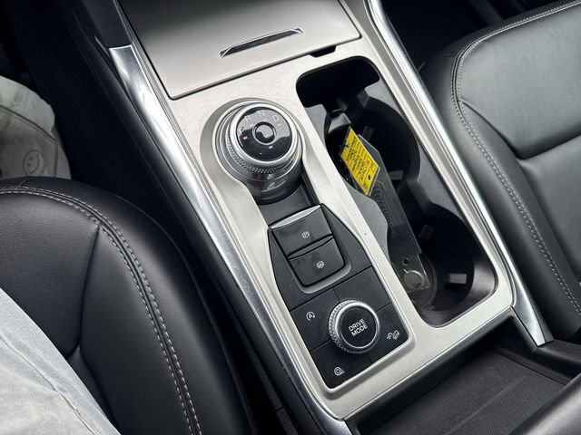 Used 2023 Ford Explorer XLT w/ Equipment Group 202A image 22