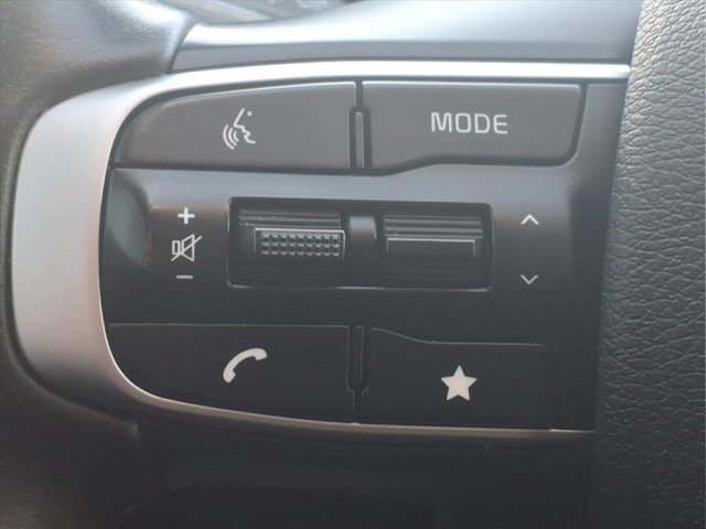 Used 2023 Kia Sportage EX image 18