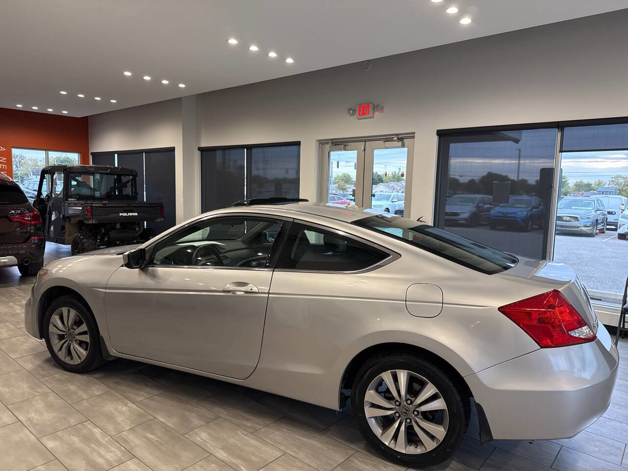 Used 2011 Honda Accord EX-L image 8