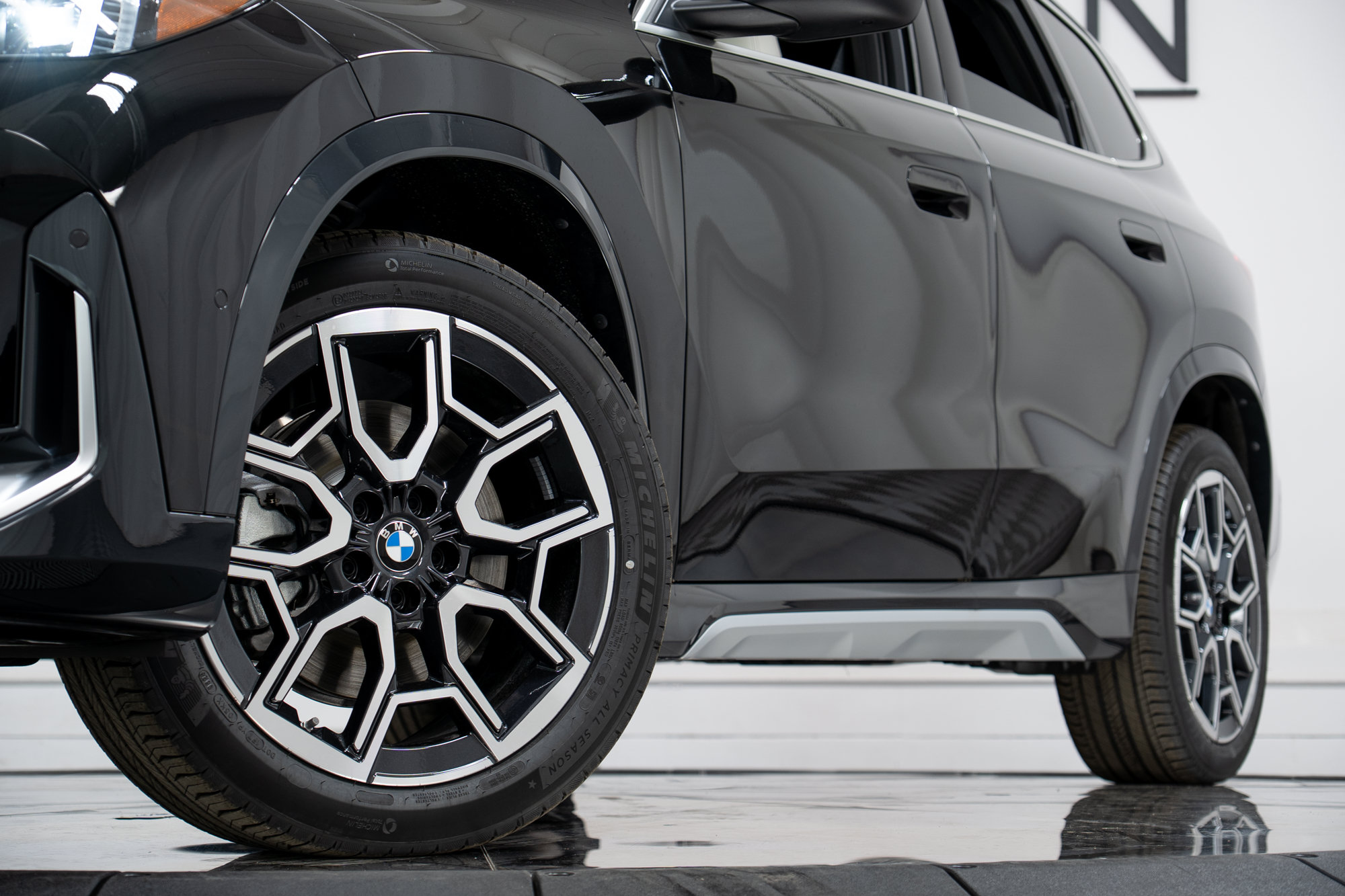 New 2026 BMW X1 xDrive28i w/ Convenience Package AWD/4WD image 27