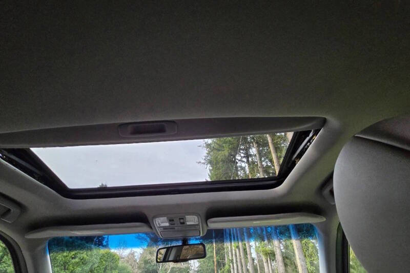 Used 2011 Honda Pilot EX-L image 22