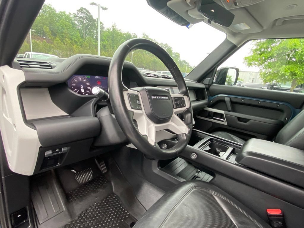 Used 2020 Land Rover Defender 110 HSE AWD/4WD image 9