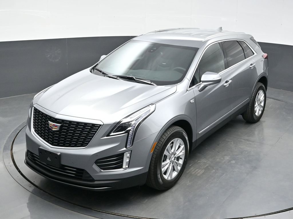 New 2026 Cadillac XT5 Luxury w/ LPO, Floor Liner Package AWD/4WD image 29
